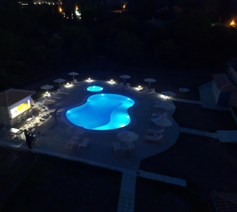 Santos Holidays Dassia  Exterior photo
