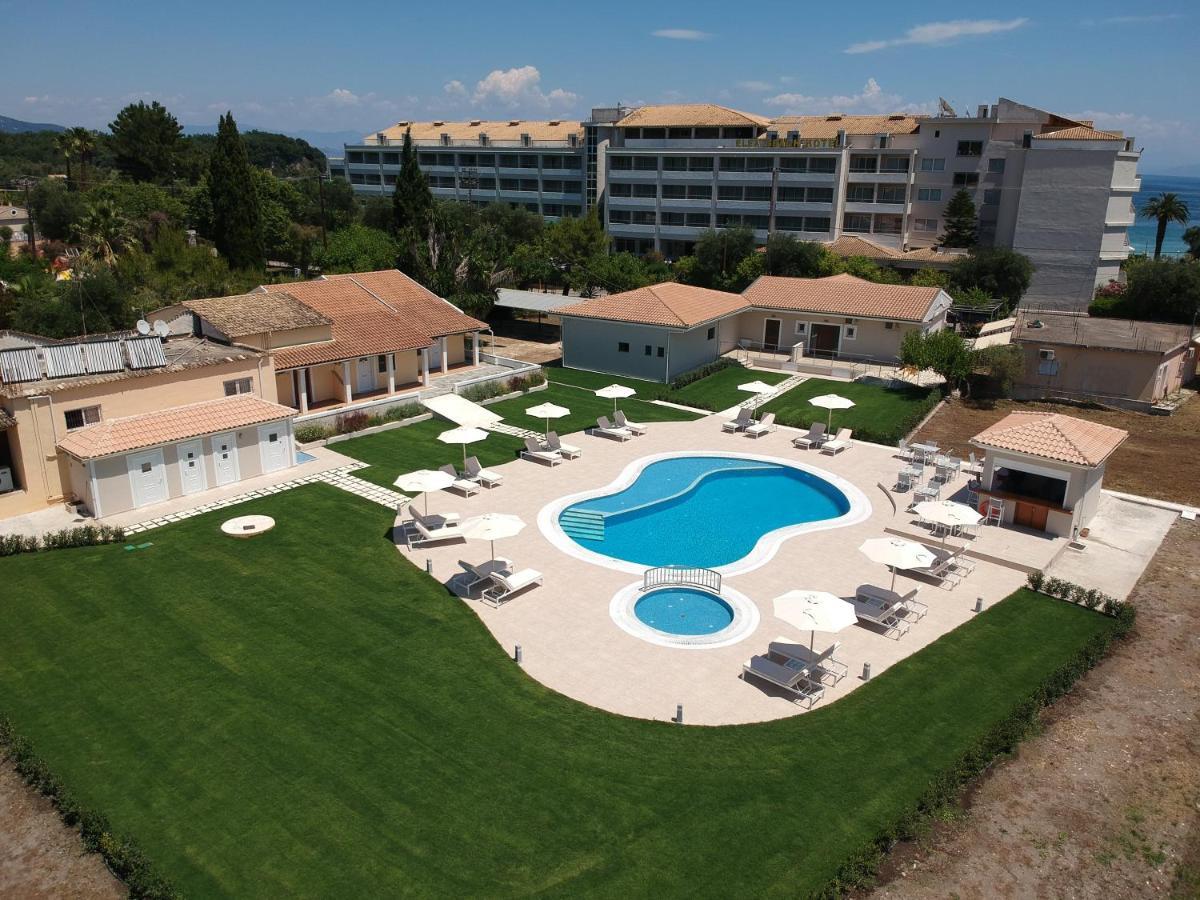 Santos Holidays Dassia  Exterior photo