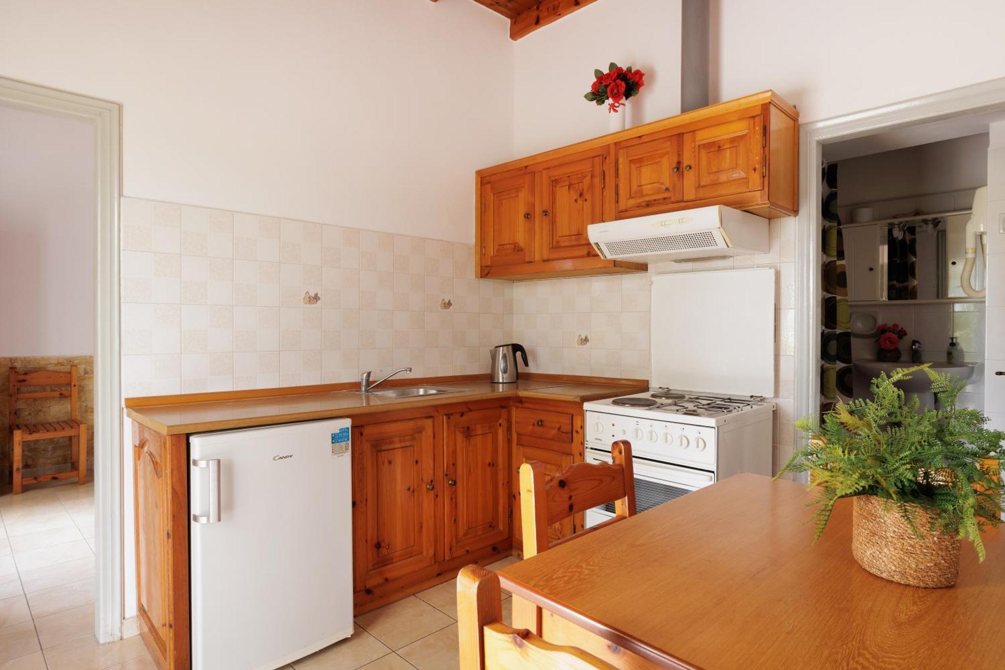 Santos Holidays Dassia  Exterior photo